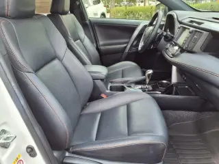 Toyota RAV4 2018 SE 4dr SUV