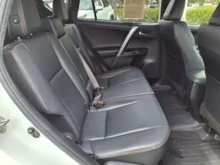 Toyota RAV4 2018 SE 4dr SUV