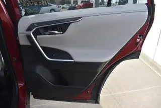 Toyota RAV4 2021 AWD Limited 4dr SUV