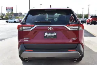 Toyota RAV4 2021 AWD Limited 4dr SUV