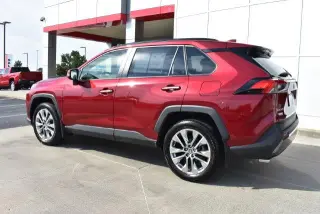 Toyota RAV4 2021 AWD Limited 4dr SUV