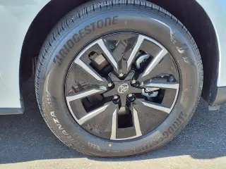 Toyota bZ 2026 Limited 4dr Crossover