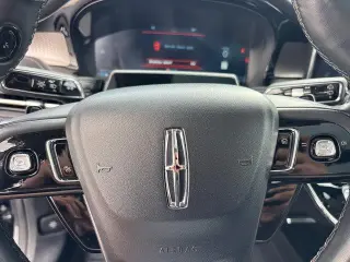 Lincoln Corsair 2023 AWD Reserve 4p SUV