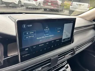 Lincoln Corsair 2023 AWD Reserve 4p SUV