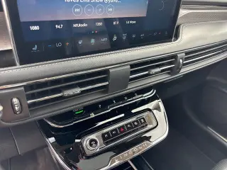 Lincoln Corsair 2023 AWD Reserve 4p SUV