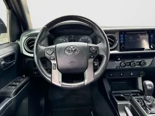 Toyota Tacoma 2016 4x2 TRD Sport 4dr Double Cab 5.0 ft SB