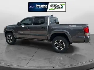 Toyota Tacoma 2016 4x2 TRD Sport 4dr Double Cab 5.0 ft SB