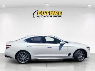 Genesis G70 2024 2.5T Standard 4dr Sedán