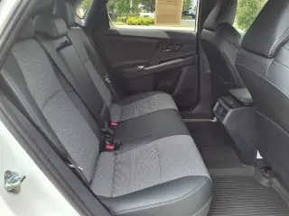 Toyota bZ 2026 XLE Plus 4dr Crossover