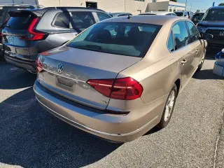 Volkswagen Passat 2016 1.8T S 4p Sedan PZEV