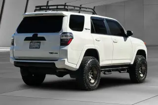 Toyota 4Runner 2019 4x4 TRD Pro SUV de 4 puertas