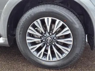 Nissan Armada 2023 4x2 SL 4 puertas SUV