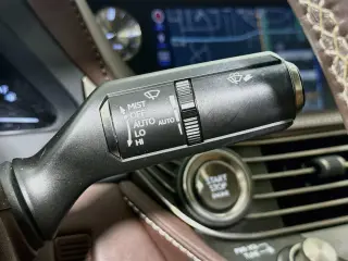 Lexus LS 500 2018 F SPORT sedán de 4 puertas