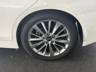 INFINITI Q50 2023 AWD Luxe 4dr Sedan