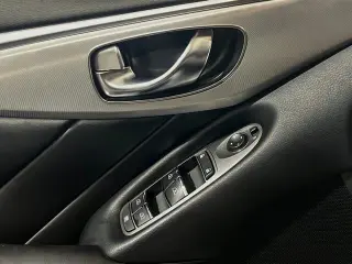 INFINITI Q50 2020 3.0T Luxe Sedán de 4 puertas
