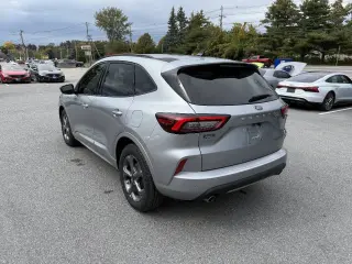 Ford Escape 2024