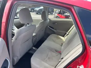 Toyota Prius 2010 I 5 puertas portón trasero