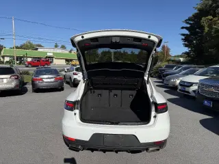 Porsche Macan 2020