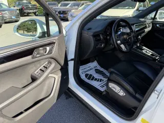 Porsche Macan 2020