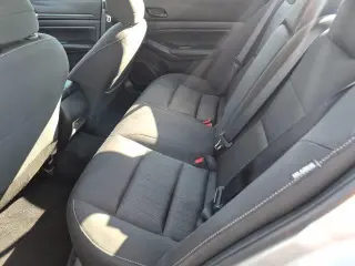 Nissan Altima 2025 2.5 SV Sedán de 4 puertas
