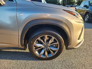 Lexus NX 300 2021 F SPORT Crossover de 4 puertas