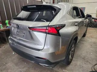 Lexus NX 300 2021 F SPORT Crossover de 4 puertas