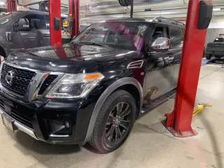 Nissan Armada 2017 4x4 Platinum 4 puertas SUV