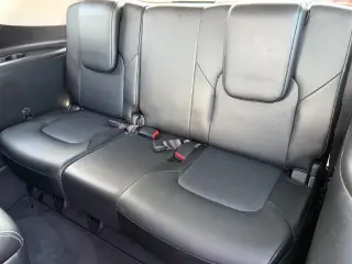 Nissan Armada 2017 4x4 Platinum 4 puertas SUV
