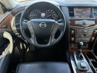 Nissan Armada 2017 4x4 Platinum 4 puertas SUV