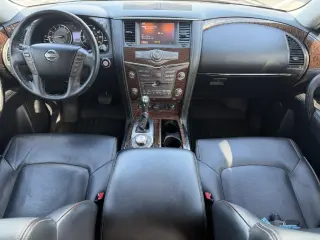 Nissan Armada 2017 4x4 Platinum 4 puertas SUV
