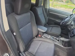 Mitsubishi Outlander 2016