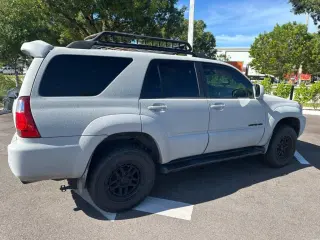 Toyota 4Runner 2009 4x4 Limited 4p SUV (4.0L V6)