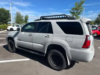 Toyota 4Runner 2009 4x4 Limited 4p SUV (4.0L V6)