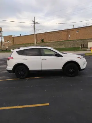 2017 Toyota RAV4