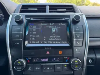 Toyota Camry 2016