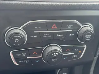 Dodge Charger 2023 AWD SXT Sedán de 4 puertas