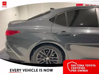 Toyota Camry 2025 SE 4dr Sedan