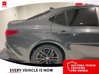 Toyota Camry 2025 SE 4dr Sedan