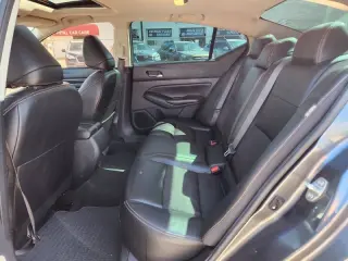 Nissan Altima 2022