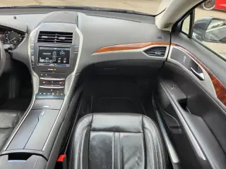Lincoln MKZ 2014