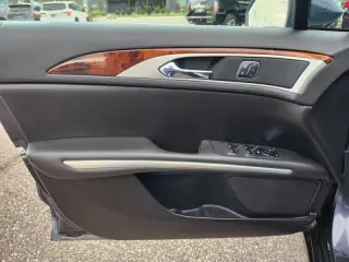 Lincoln MKZ 2014