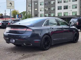 Lincoln MKZ 2014