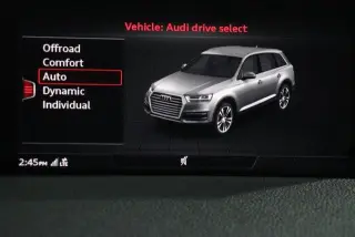 Audi Q7 2018 tracción en todas las ruedas 3.0T quattro Prestige 4dr SUV