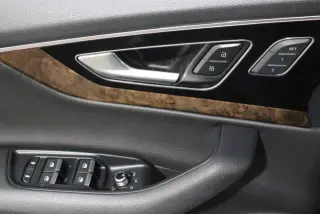 Audi Q7 2018 tracción en todas las ruedas 3.0T quattro Prestige 4dr SUV
