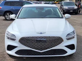 2023 Genesis G70