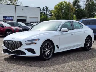 2023 Genesis G70