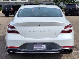 2023 Genesis G70