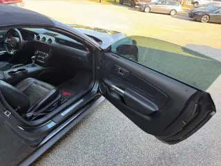 Ford Mustang 2019