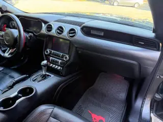 Ford Mustang 2019