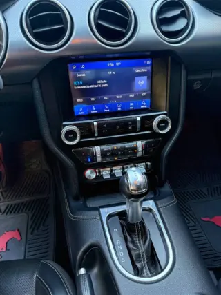 Ford Mustang 2019
